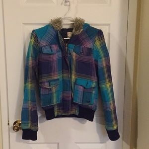 Colorful ROXY jacket with faux fur trim